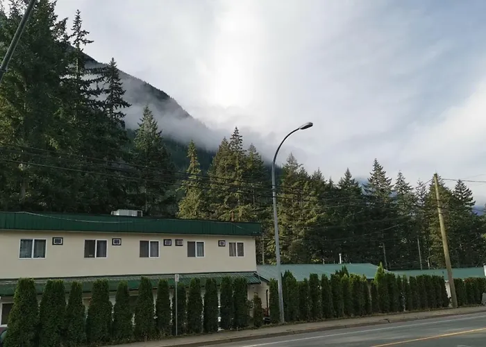Coquihalla Motel